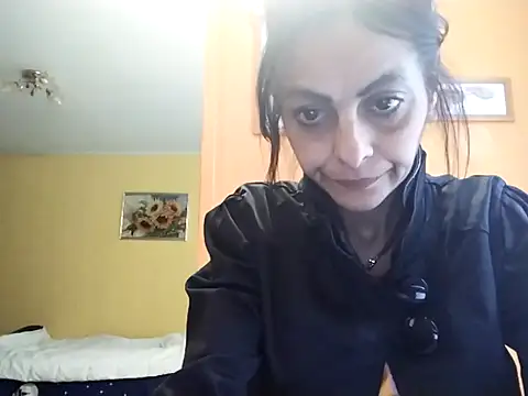 ChantalXOrchid online show from June 14, 7:42 am