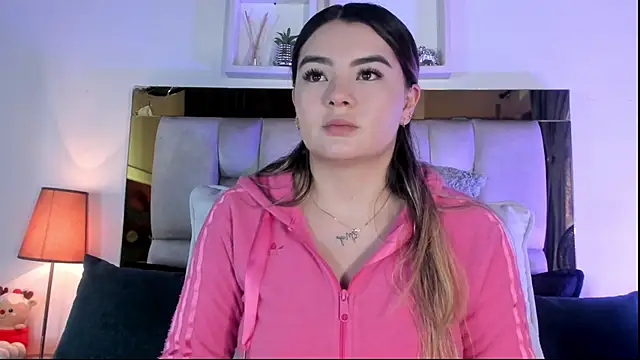 emmy r online show from February 9, 12:07 pm