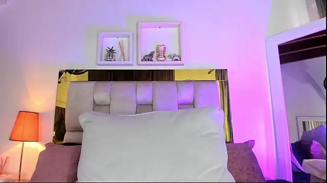 emmy r online show from October 16, 12:30 pm