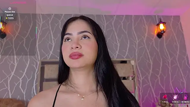 Snapshot of madison_fox1 chatting on September 26, 12:25 pm madison fox1 online show from September 26, 12:25 pm