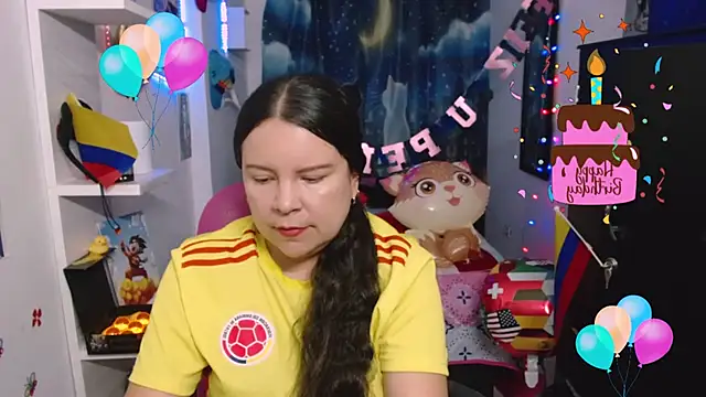claryssa  online show from July 19, 11:40 pm