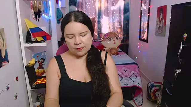 claryssa  online show from July 28, 7:39 pm