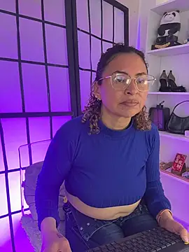 SheraHadee online show from June 21, 8:24 pm