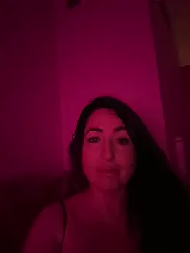 kiki xo online show from May 5, 2:58 am
