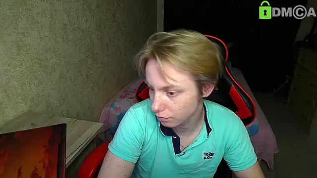 Alexis Gordon online show from November 15, 9:27 pm