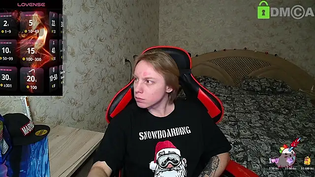 Alexis Gordon online show from February 12, 8:43 pm