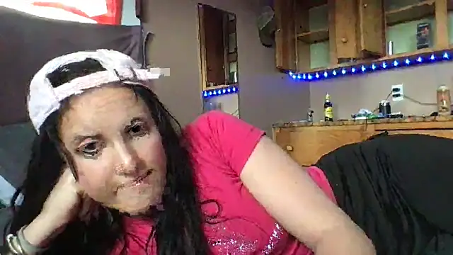 kittycatkendra online show from April 15, 6:30 pm