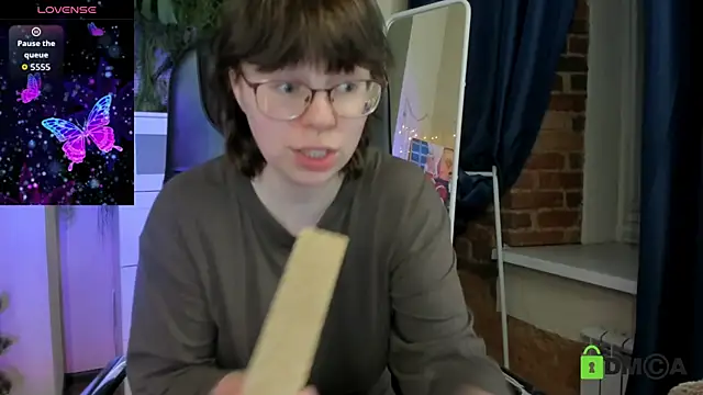 Melissa Wells online show from July 25, 11:34 pm