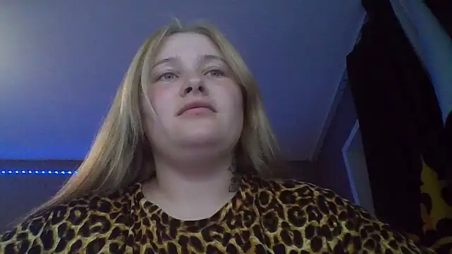 Light Luna online show from June 30, 4:06 pm