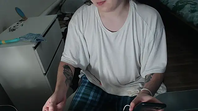 EvaMiron online show from November 25, 8:49 am