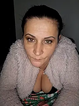 anaaamariaaaa online show from February 10, 6:44 pm