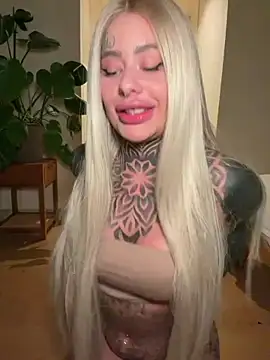 bambixboo online show from June 15, 8:31 pm