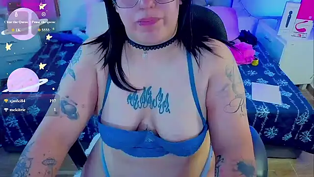 NatalieHarris online show from June 14, 2:24 am
