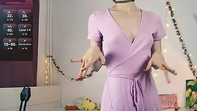 Snapshot of Violet_Veliya chatting on October 25, 3:30 pm Violet Veliya online show from October 25, 3:30 pm