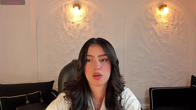 PaulinaSantos  online show from October 20, 7:28 pm