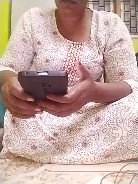 Snapshot of Tamilpriya47 chatting on October 1, 4:56 pm Tamilpriya47 online show from October 1, 4:56 pm