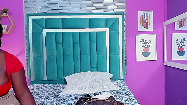 LORENSCOLLINS online show from January 10, 7:51 pm