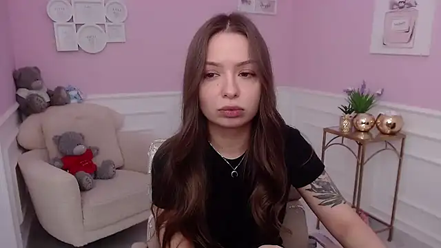 LucySkilar online show from October 27, 5:36 am