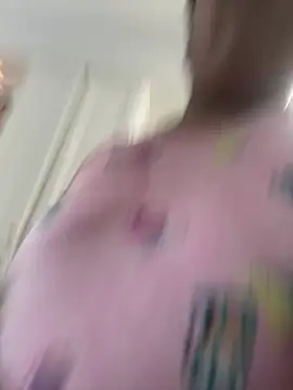 ebonyred online show from July 1, 12:48 pm