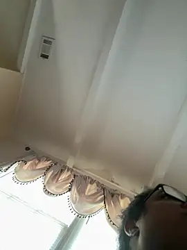 ebonyred online show from July 15, 12:32 pm