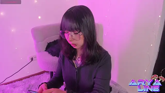 arysUwU online show from July 8, 2:58 am