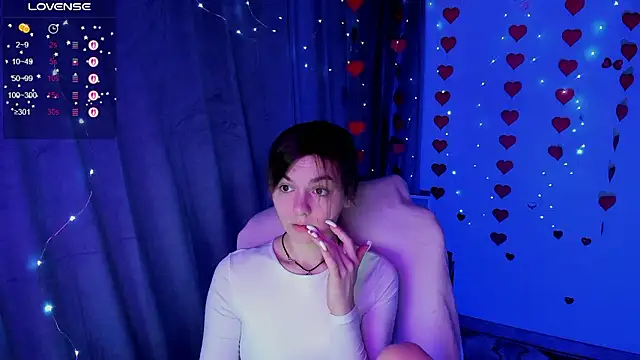 Sweet me  online show from March 1, 7:19 am