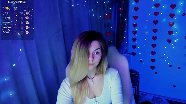 Sweet me  online show from March 3, 7:47 am