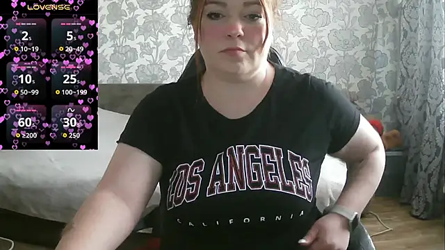 Snapshot of Sabrina_Poison chatting on September 15, 8:00 am Sabrina Poison online show from September 15, 8:00 am