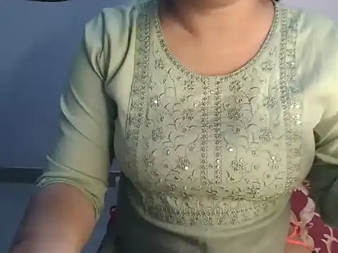 Trezza online show from July 23, 6:27 pm