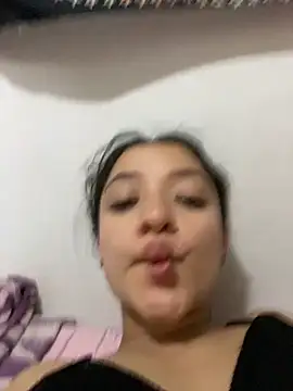 Alicia ALICIA online show from June 29, 9:25 pm