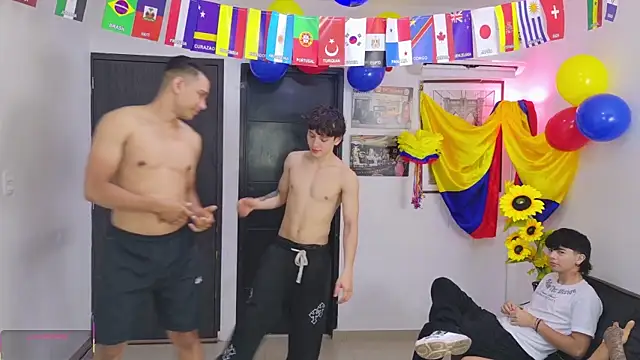 badguyss bisex online show from June 24, 11:53 am