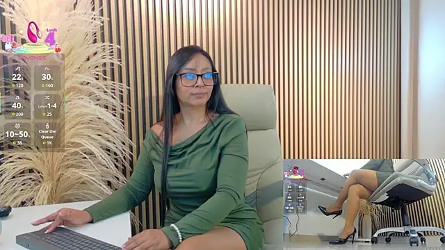 lulu 072 online show from November 25, 12:13 am