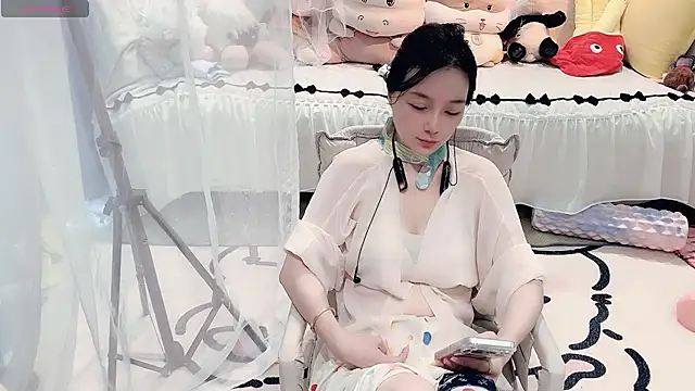 AKiKi711 online show from July 20, 5:21 am