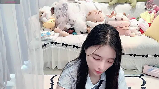 AKiKi711 online show from May 1, 4:48 am