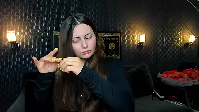 Snapshot of _extraterrestrial_ chatting on October 7, 5:06 pm  extraterrestrial  online show from October 7, 5:06 pm