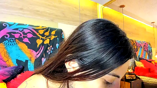 Cori Paige online show from November 25, 1:46 pm