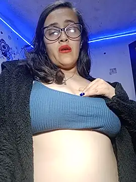 anndreapds online show from June 25, 11:50 pm