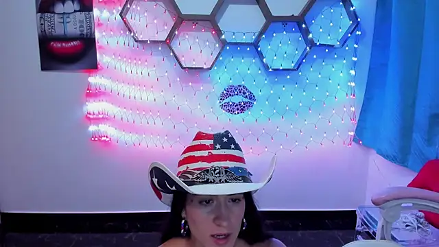 SharonSander online show from July 5, 4:19 am
