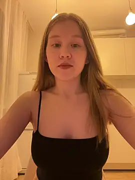 Eva Weyne online show from February 23, 8:19 pm