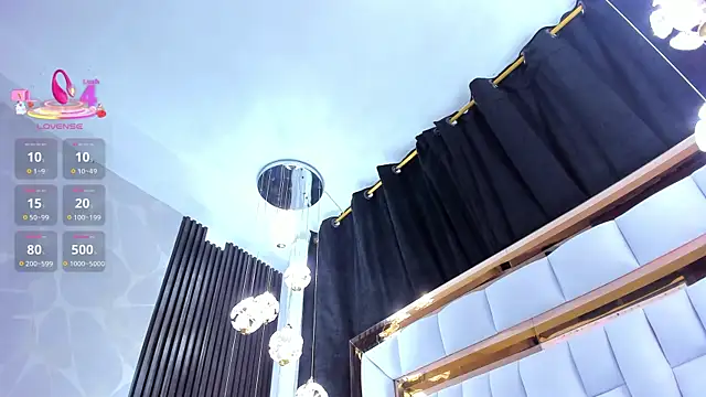 SarayRoyse online show from February 24, 7:56 pm