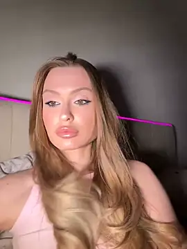 Sweet  Milly online show from May 2, 5:27 pm