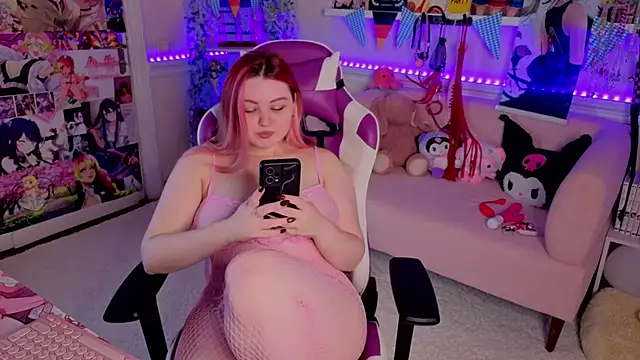 Snapshot of Unholy_Lady chatting on September 27, 5:25 am Unholy Lady online show from September 27, 5:25 am