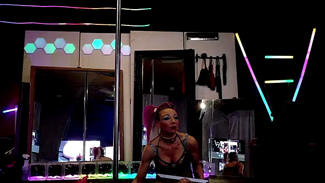 MadisonMarie online show from September 14, 5:27 am