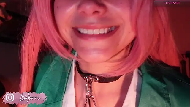 Snapshot of loIijanne chatting on November 1, 12:59 am loIijanne online show from November 1, 12:59 am