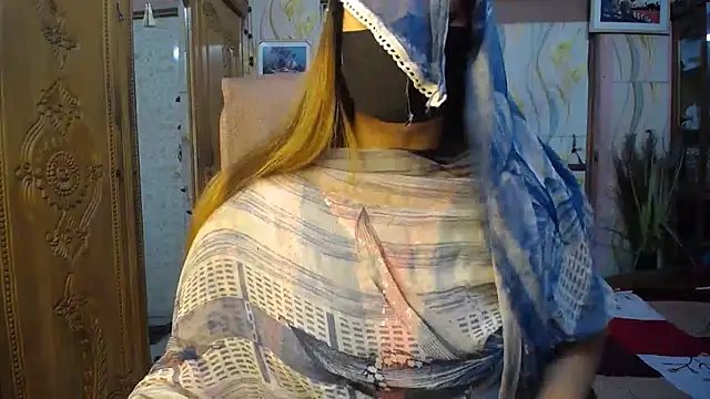 SeductiveMahira online show from February 27, 6:08 pm