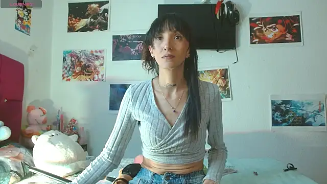 Snapshot of Sakura_and_yuki chatting on October 14, 4:31 pm Sakura and yuki online show from October 14, 4:31 pm