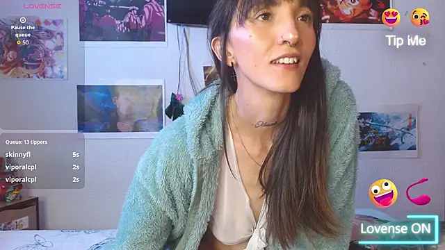 Snapshot of Sakura_and_yuki chatting on October 15, 4:42 pm Sakura and yuki online show from October 15, 4:42 pm