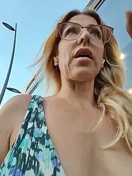 blondyruby online show from June 29, 7:24 pm