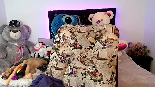 Lorenahot 06 online show from November 4, 7:19 pm