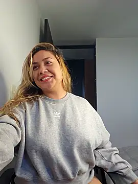 Lufer doll online show from January 16, 10:50 pm